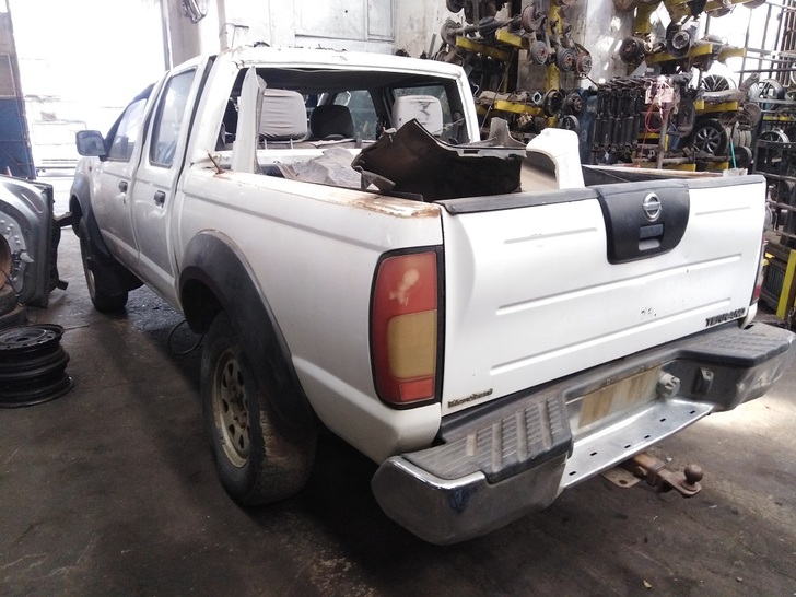  Nissan TERRANO 2004    EN DESARME